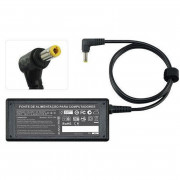 Fonte Para Notebook Toshiba 19V 3.42A 5.5X2.5mm, Preto - KT-FT3319